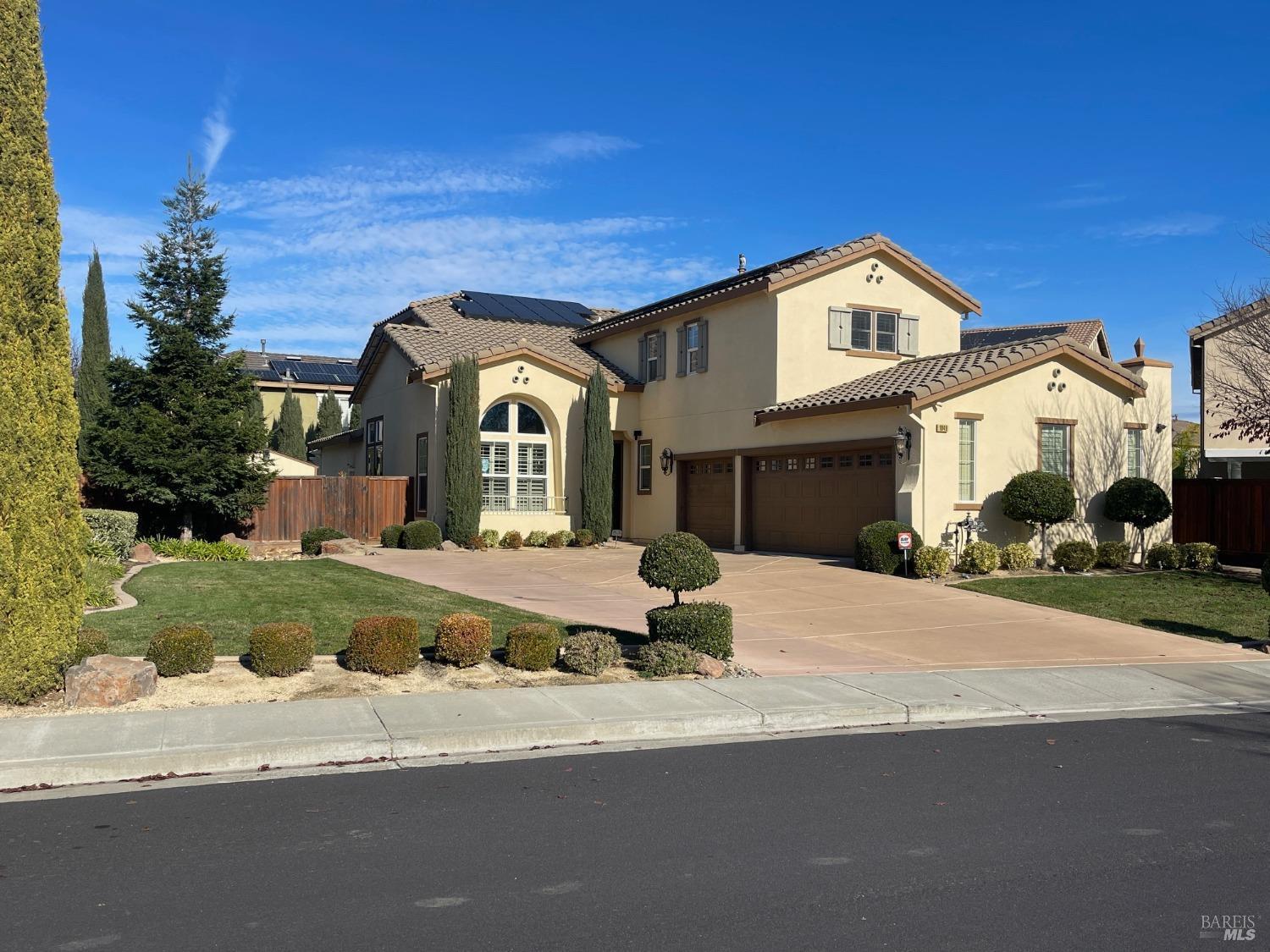 Photo of 1049 N Station Dr in Vacaville, CA