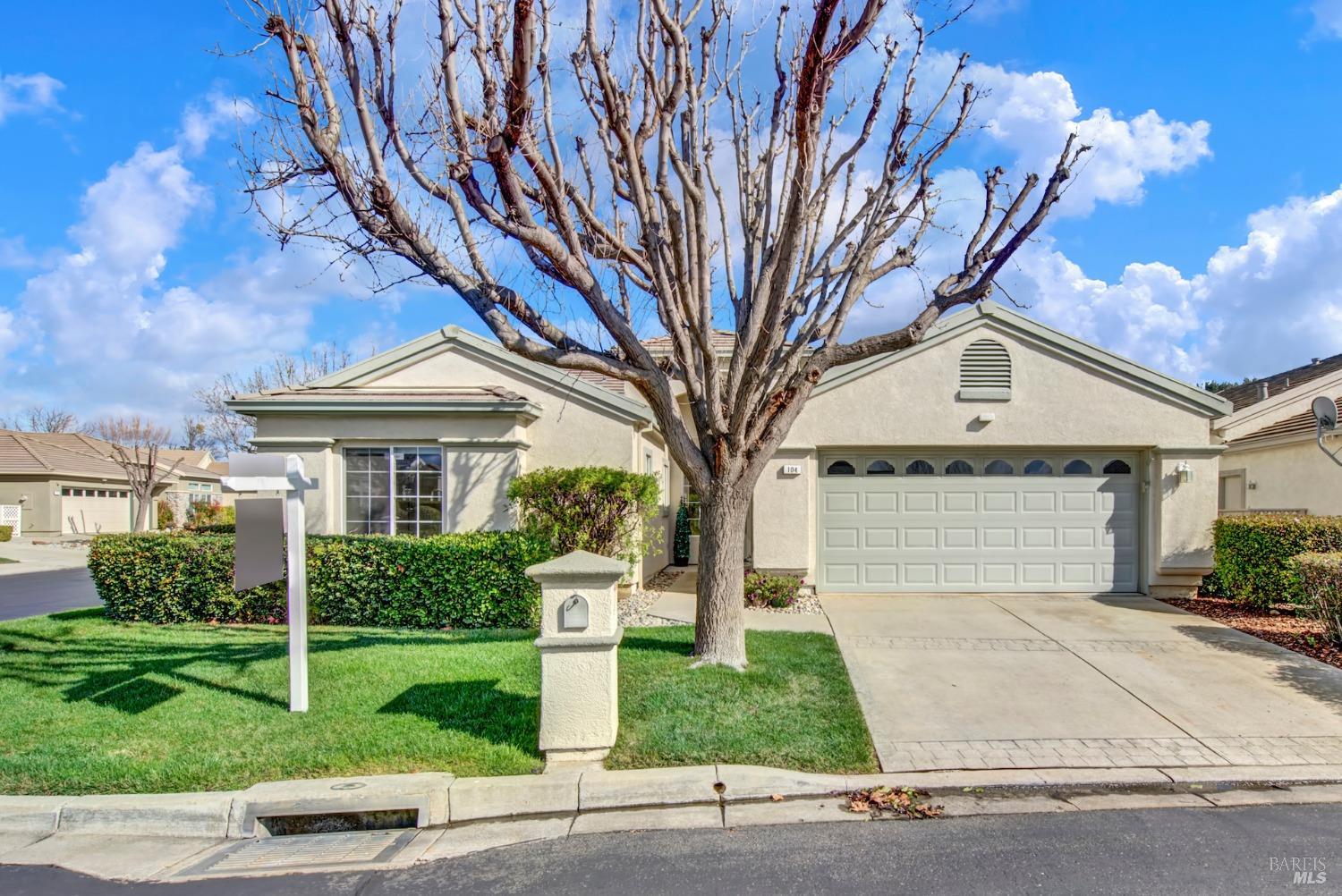 Photo of 104 Goldspur Wy in Brentwood, CA