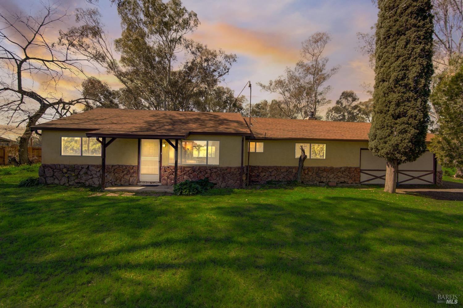 Photo of 7401 Locke Rd in Vacaville, CA