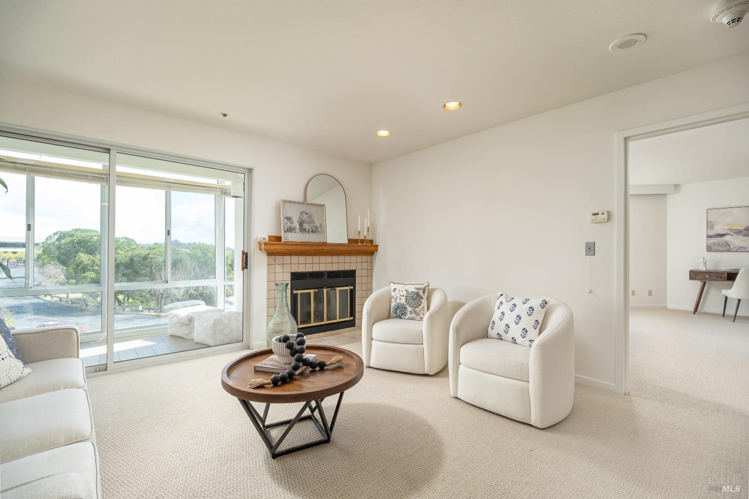 Photo of 100 Thorndale Dr #229 in San Rafael, CA
