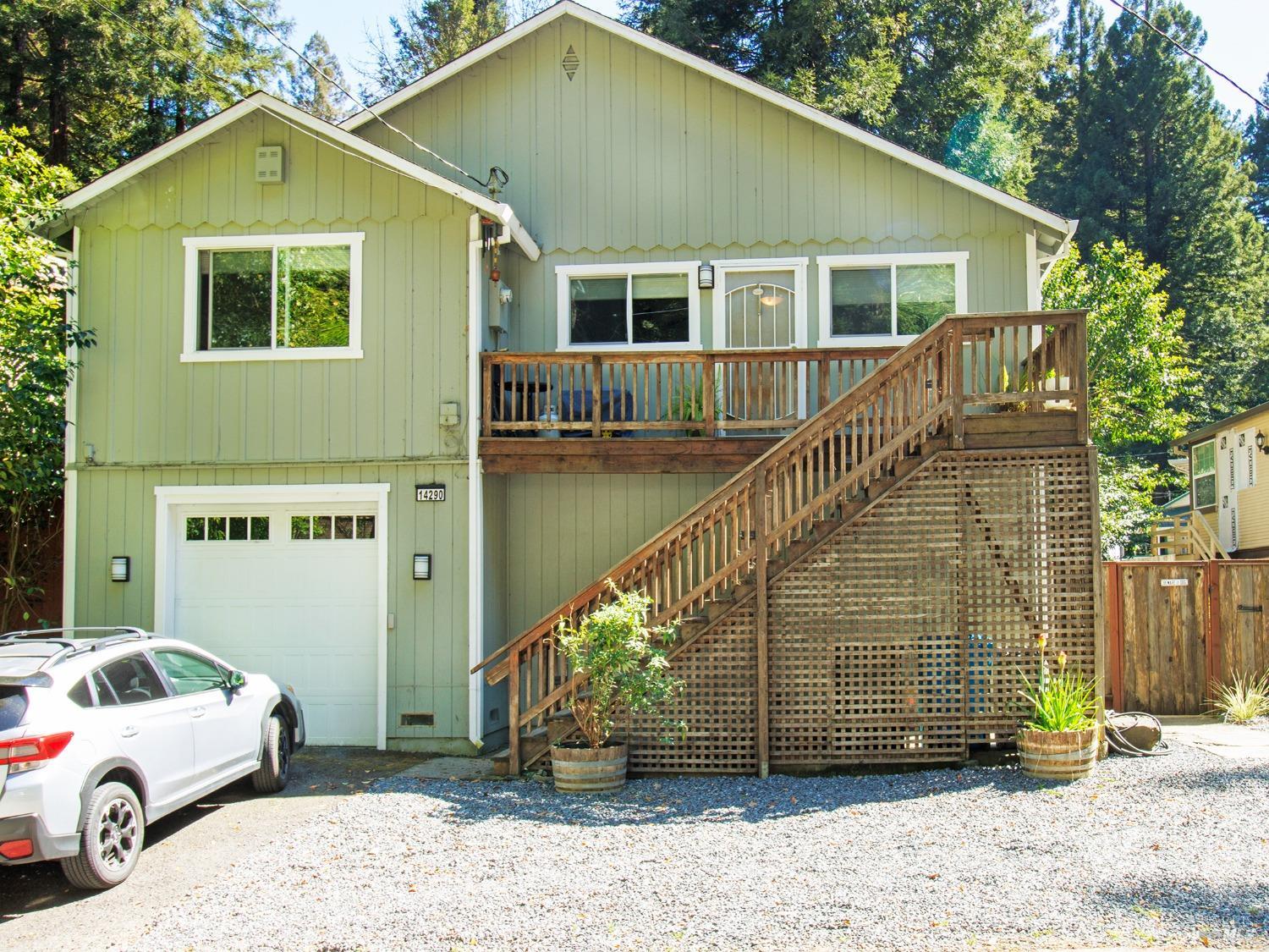 Photo of 14290 Old Cazadero Rd in Guerneville, CA