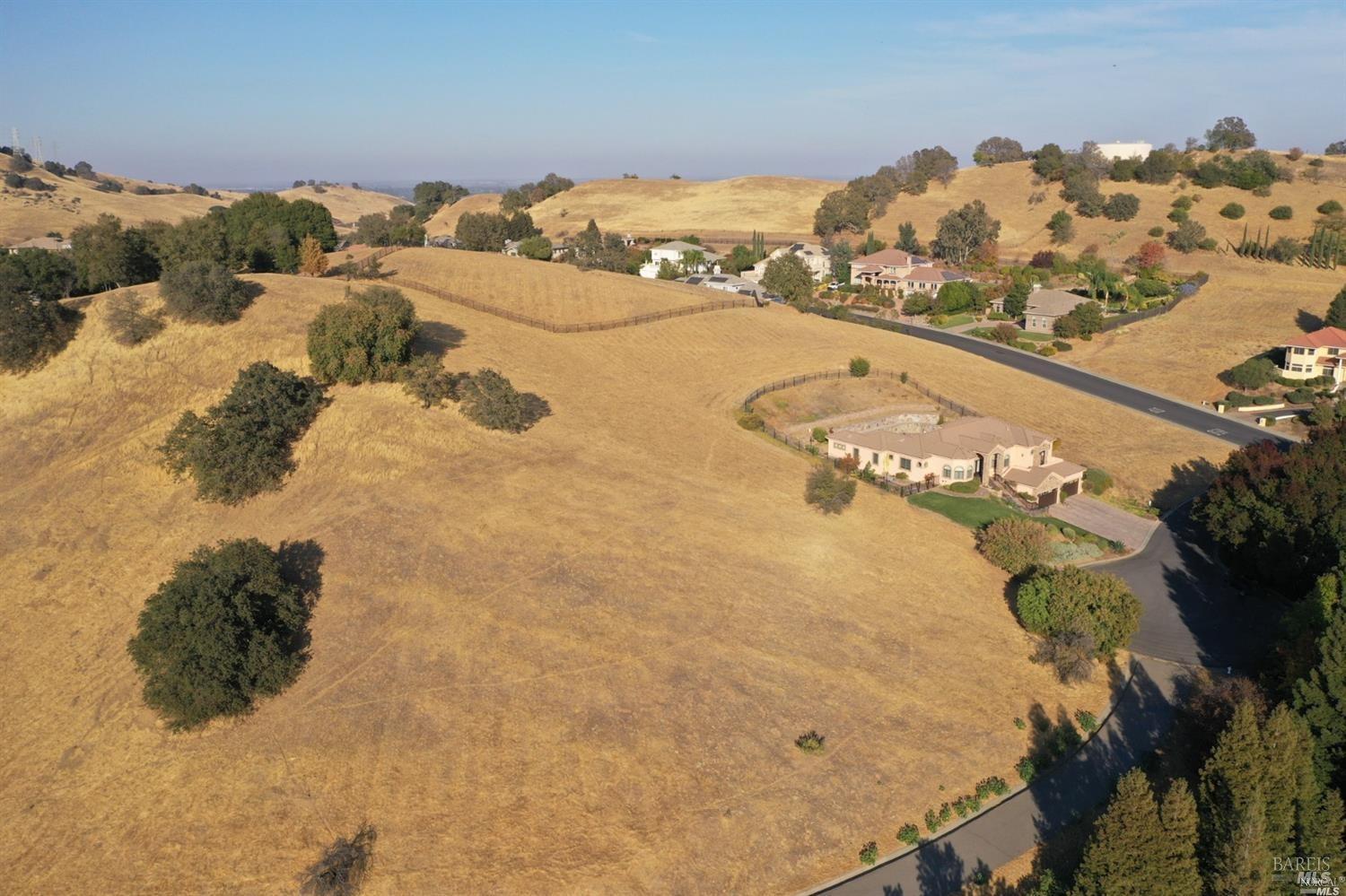 Photo of 1020 Mulberry Ct in Vacaville, CA