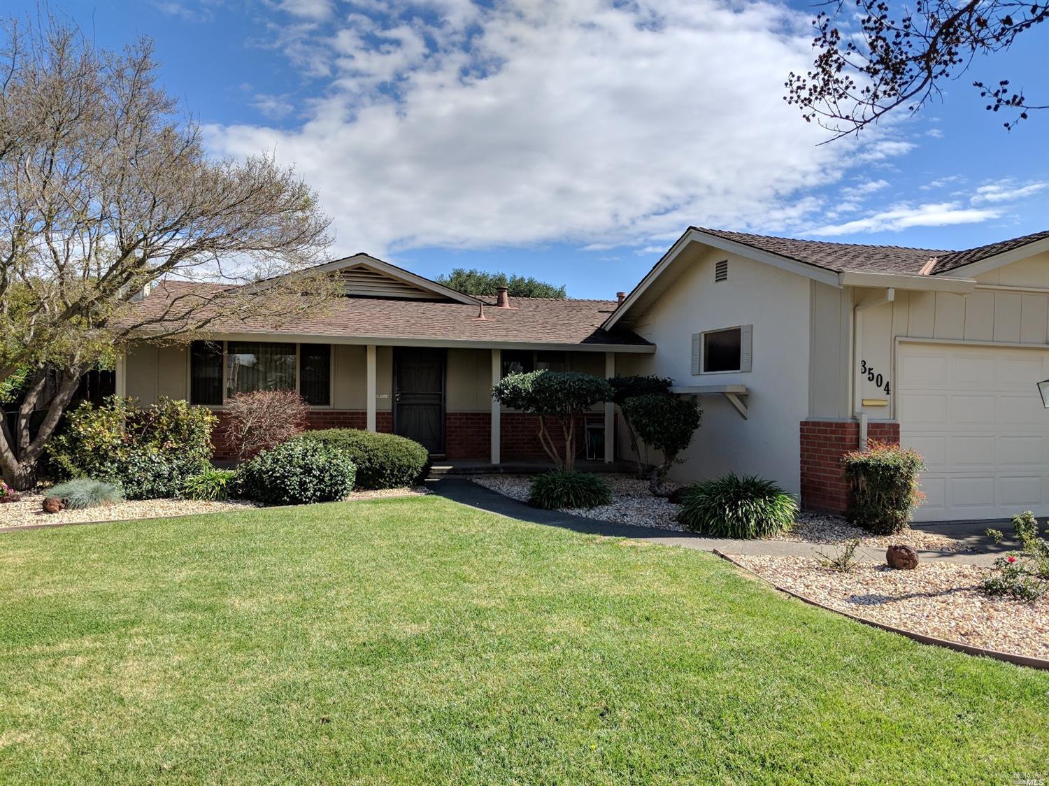 3504 Idlewild Avenue