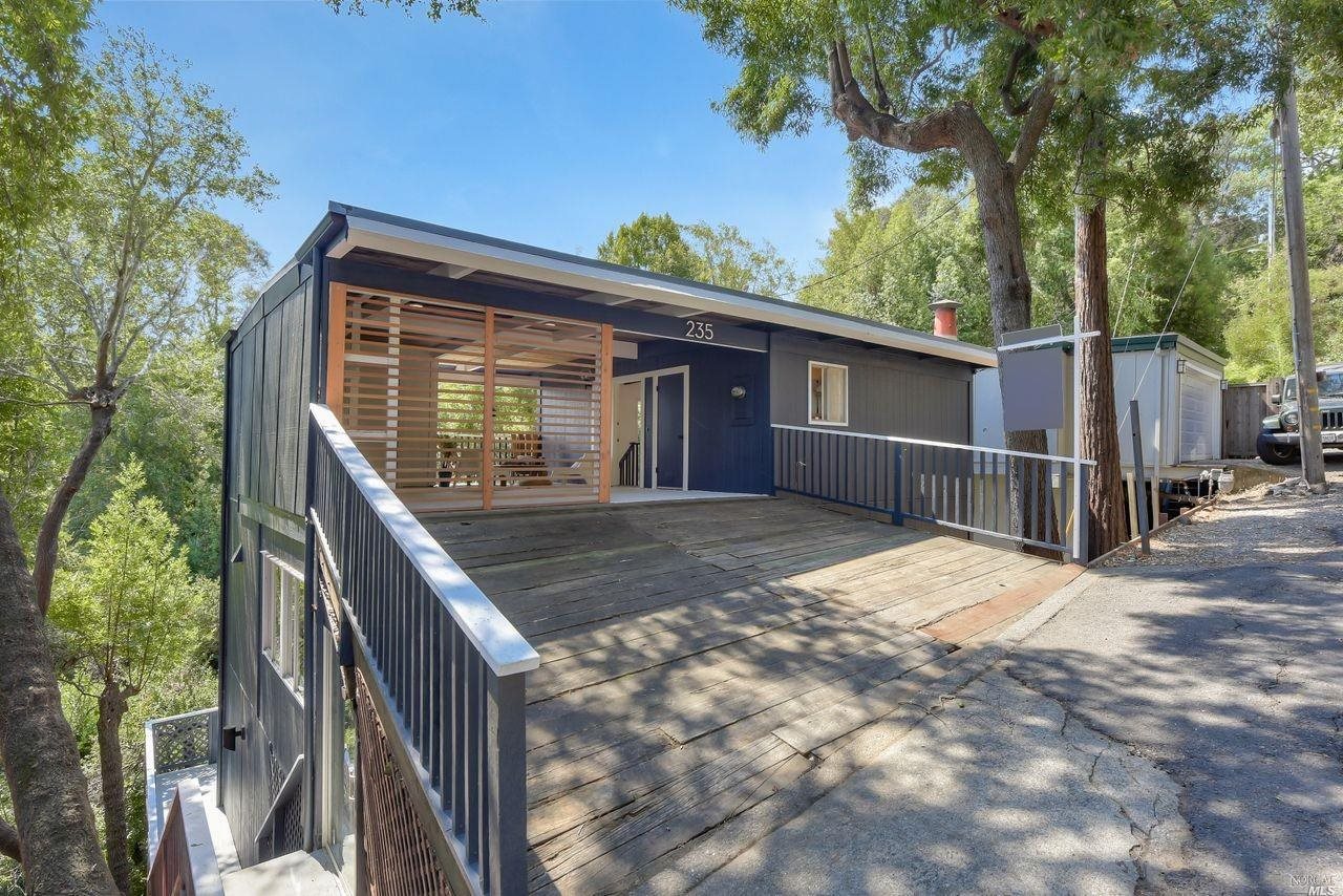 235 Tamalpais Rd