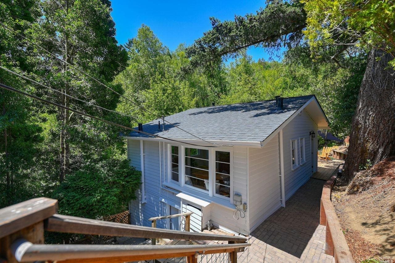 305 Tamalpais Rd