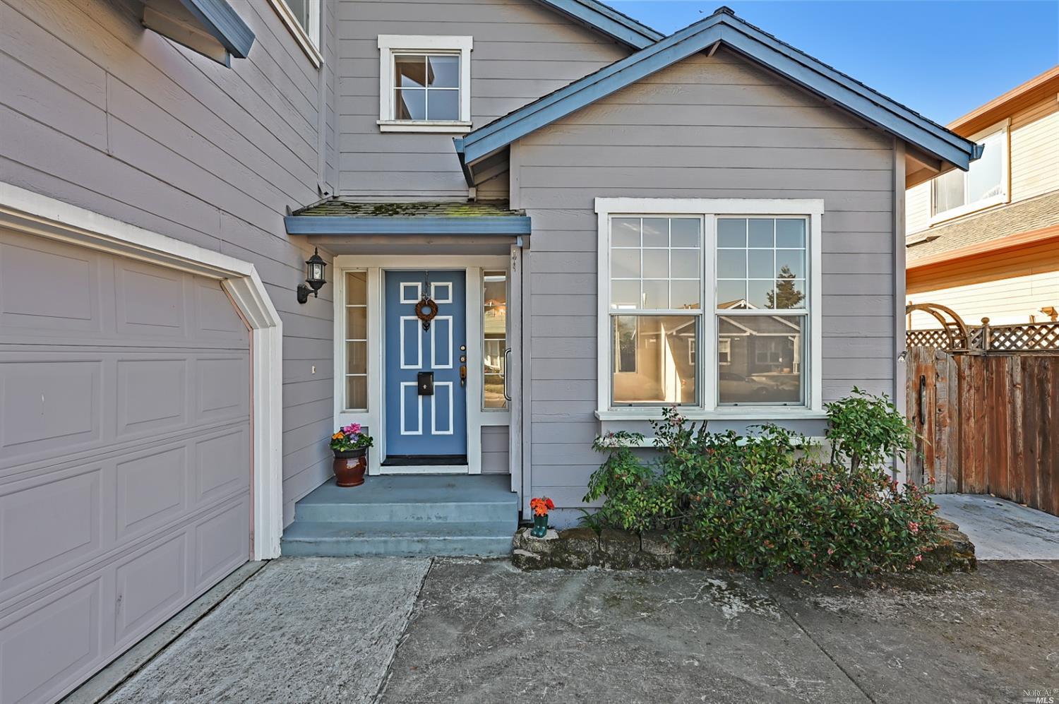 Detail Gallery Image 1 of 1 For 46 Twin Creeks Cir, Petaluma,  CA 94952 - 3 Beds | 2/1 Baths