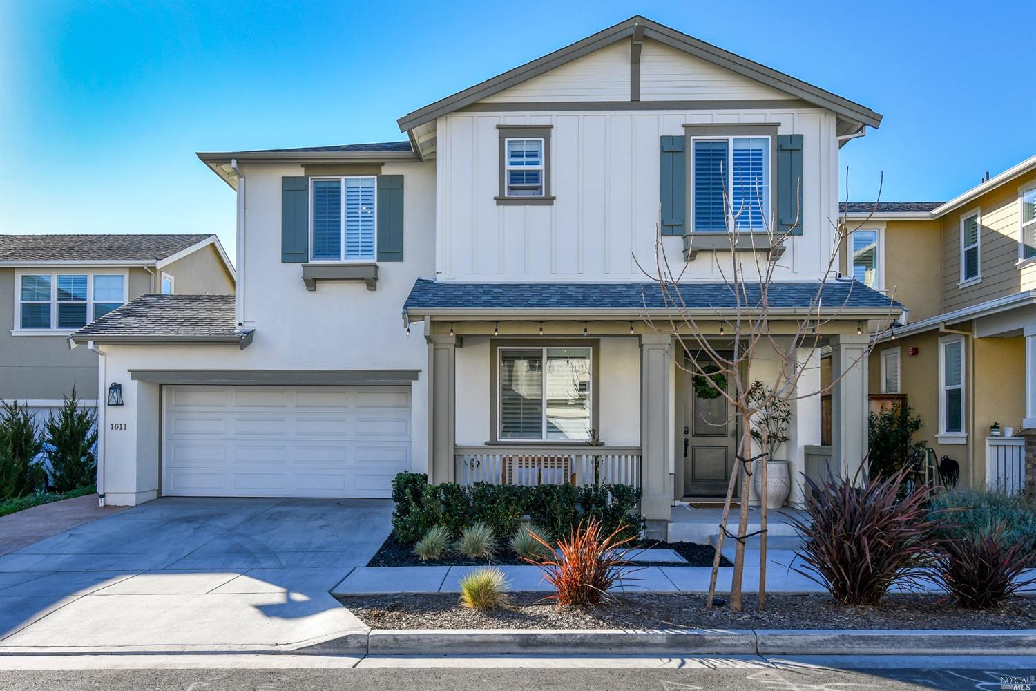 Detail Gallery Image 1 of 1 For 1611 Peppergrass St, Santa Rosa,  CA 95403 - 4 Beds | 2/1 Baths