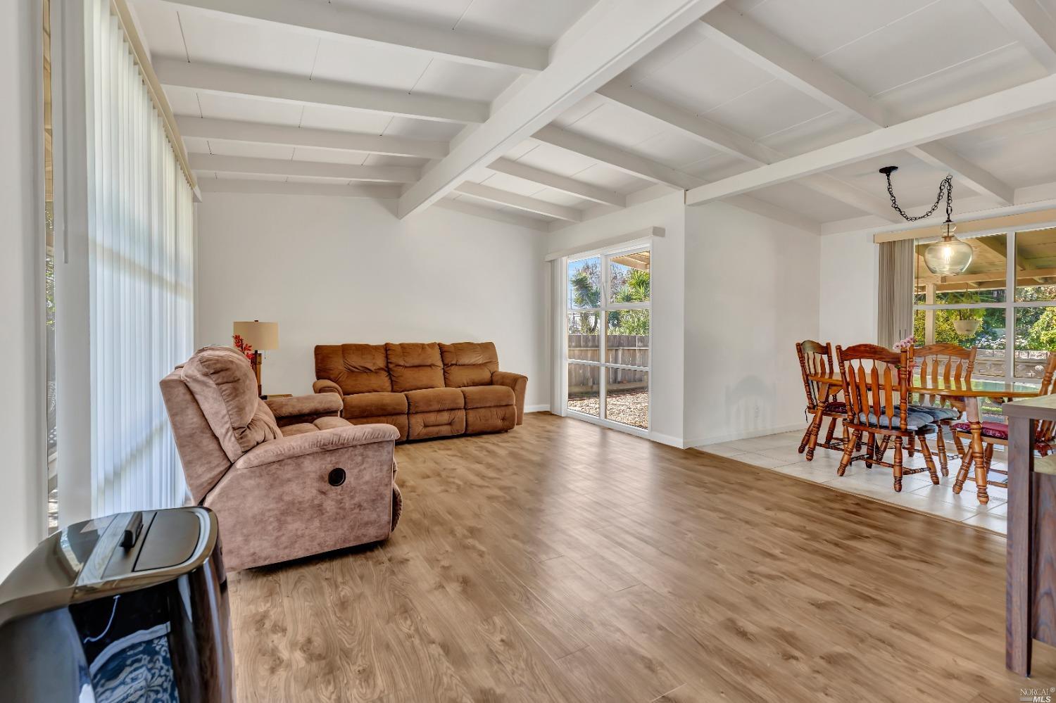 Detail Gallery Image 1 of 1 For 244 Los Altos Pl, American Canyon,  CA 94503 - 3 Beds | 2 Baths