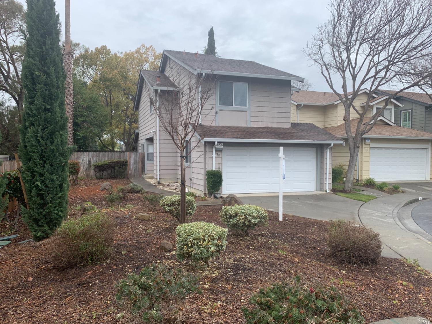 Detail Gallery Image 1 of 1 For 198 Stageline Ct, Vallejo,  CA 94591 - 2 Beds | 2/1 Baths