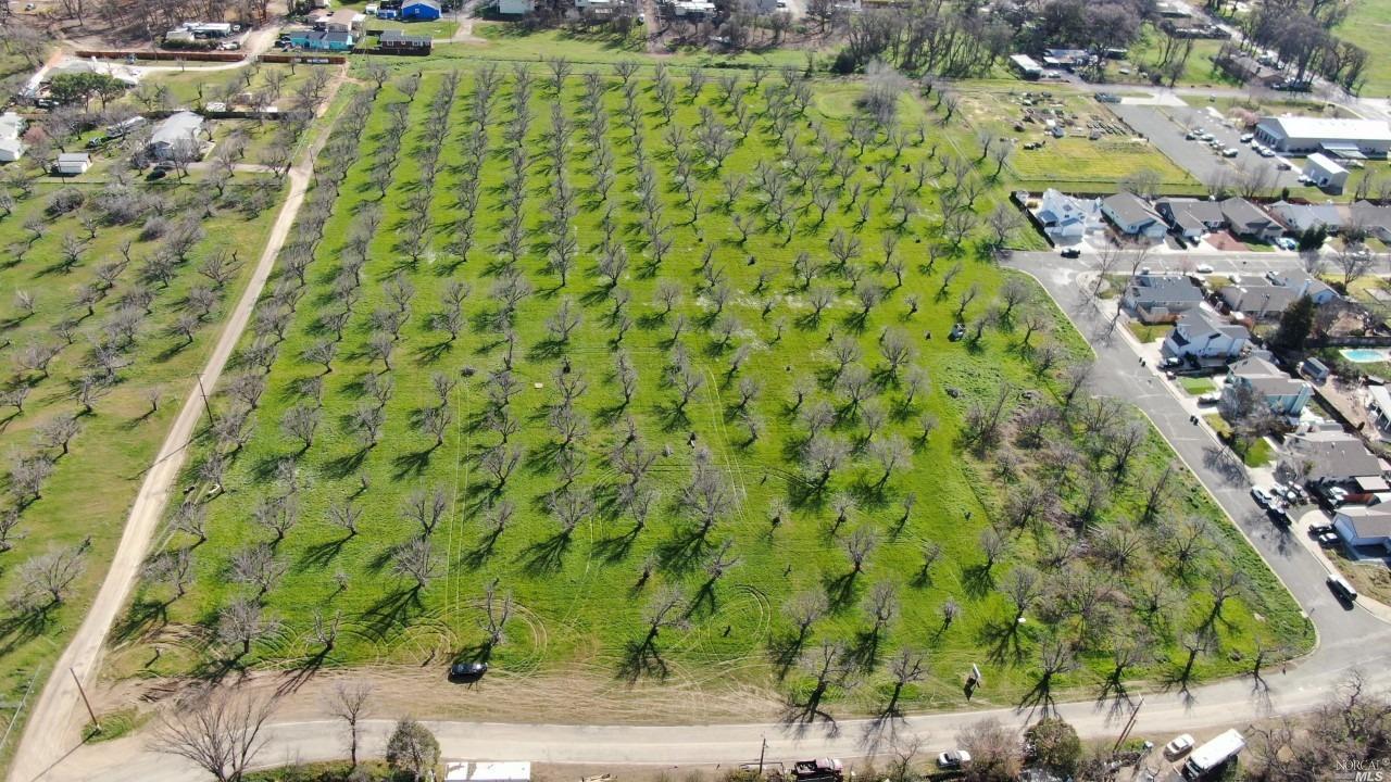 Detail Gallery Image 4 of 11 For 15115 Rumsey Rd, Clearlake,  CA 95422 - – Beds | – Baths