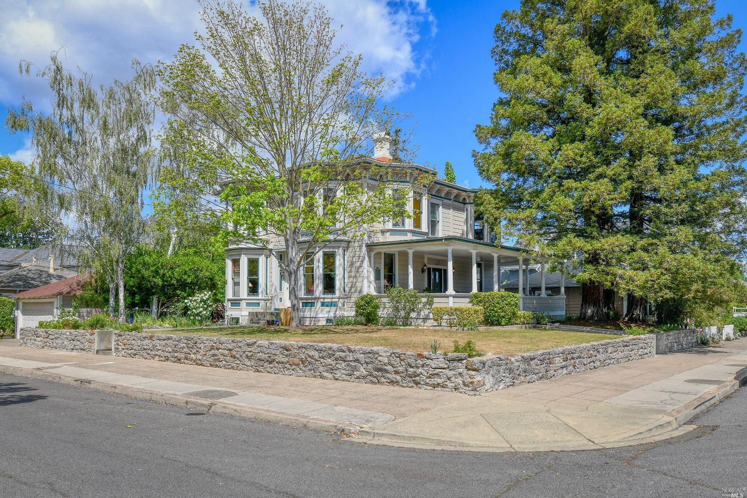 409 Franklin Street