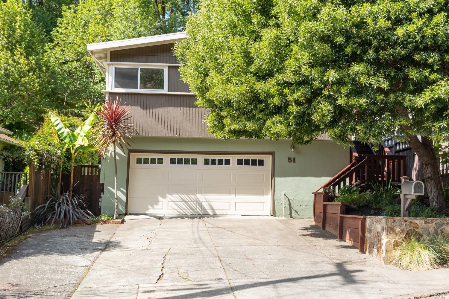 Detail Gallery Image 1 of 1 For 51 Rosemont Ave, San Anselmo,  CA 94960 - 3 Beds | 2 Baths