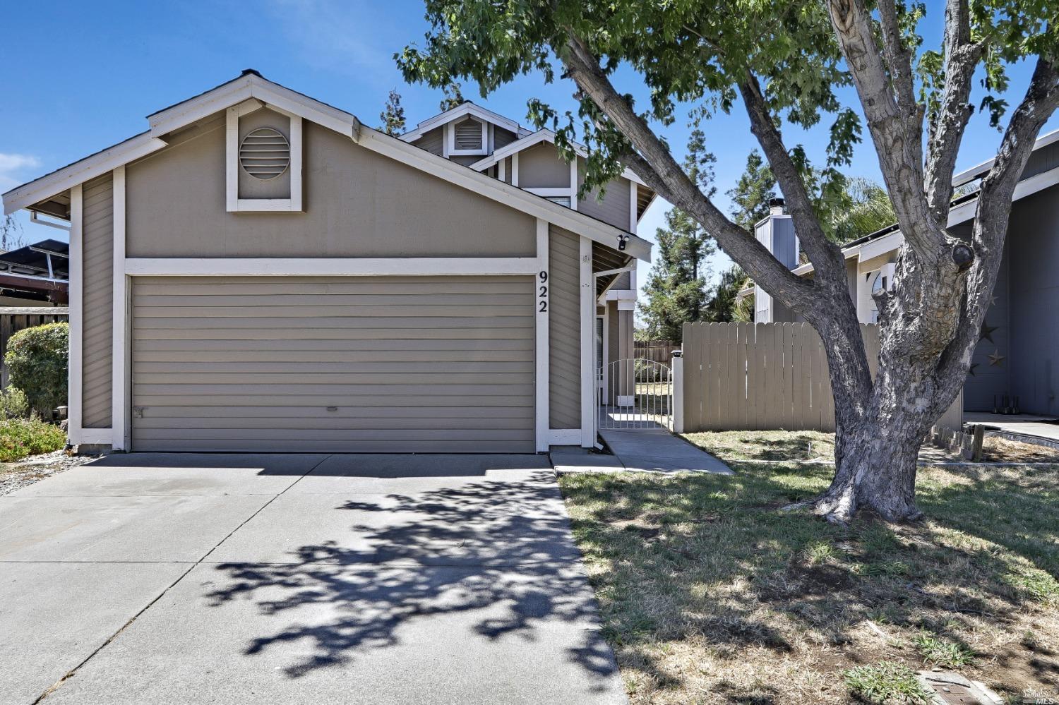 Detail Gallery Image 1 of 1 For 922 Sage Dr, Vacaville,  CA 95687 - 3 Beds | 2/1 Baths