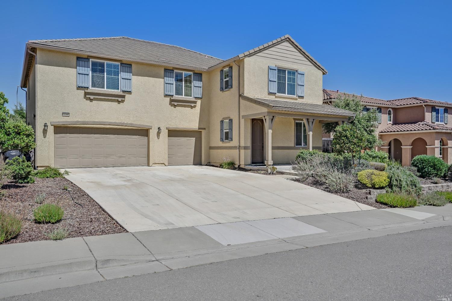 Detail Gallery Image 1 of 1 For 5290 Klingsell Pl, Fairfield,  CA 94533 - 5 Beds | 3/1 Baths