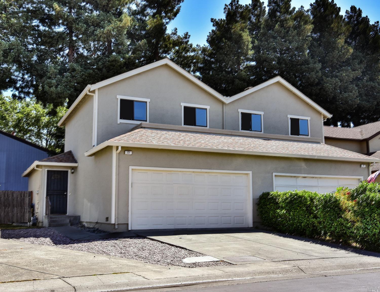Detail Gallery Image 1 of 1 For 23 Feeney Dr, Rohnert Park,  CA 94928 - 3 Beds | 2/1 Baths