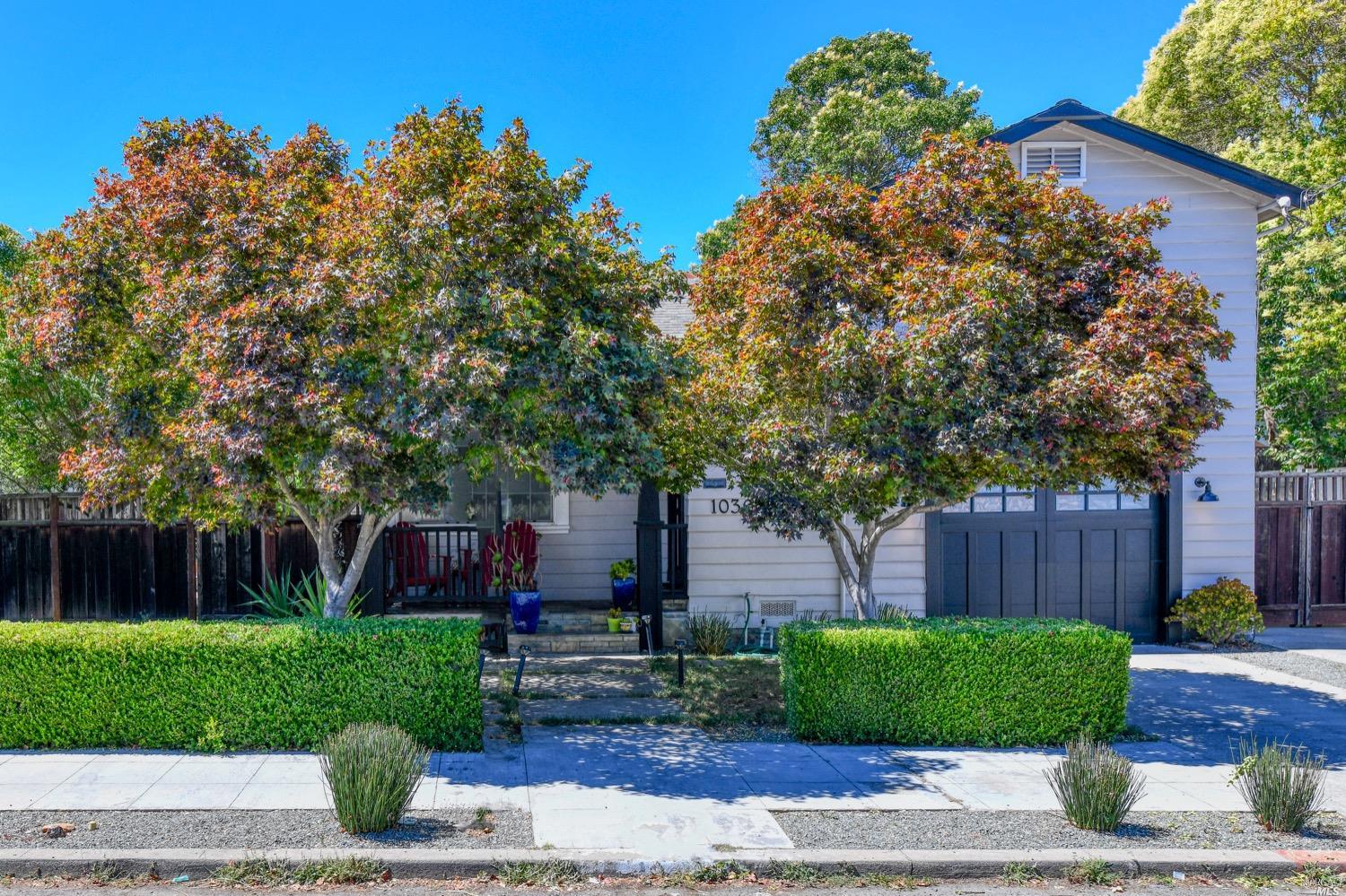 Detail Gallery Image 1 of 1 For 1030 H St, Napa,  CA 94559 - 3 Beds | 2 Baths