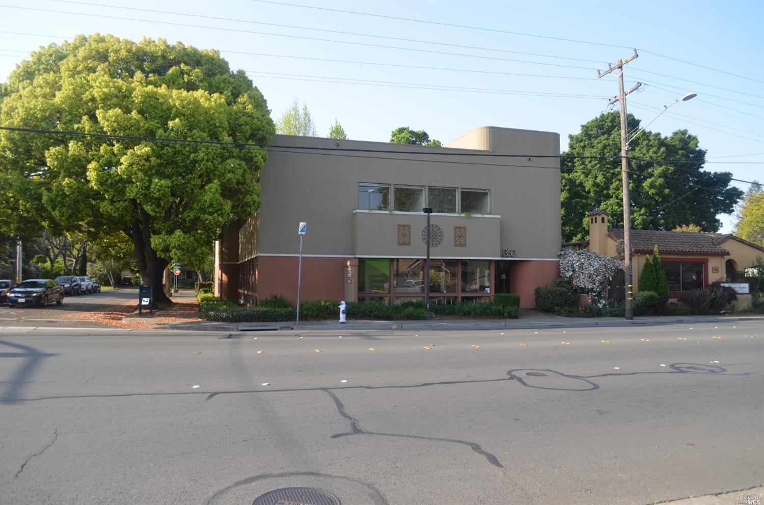 Photo of 350 College Ave #290 in Santa Rosa, CA
