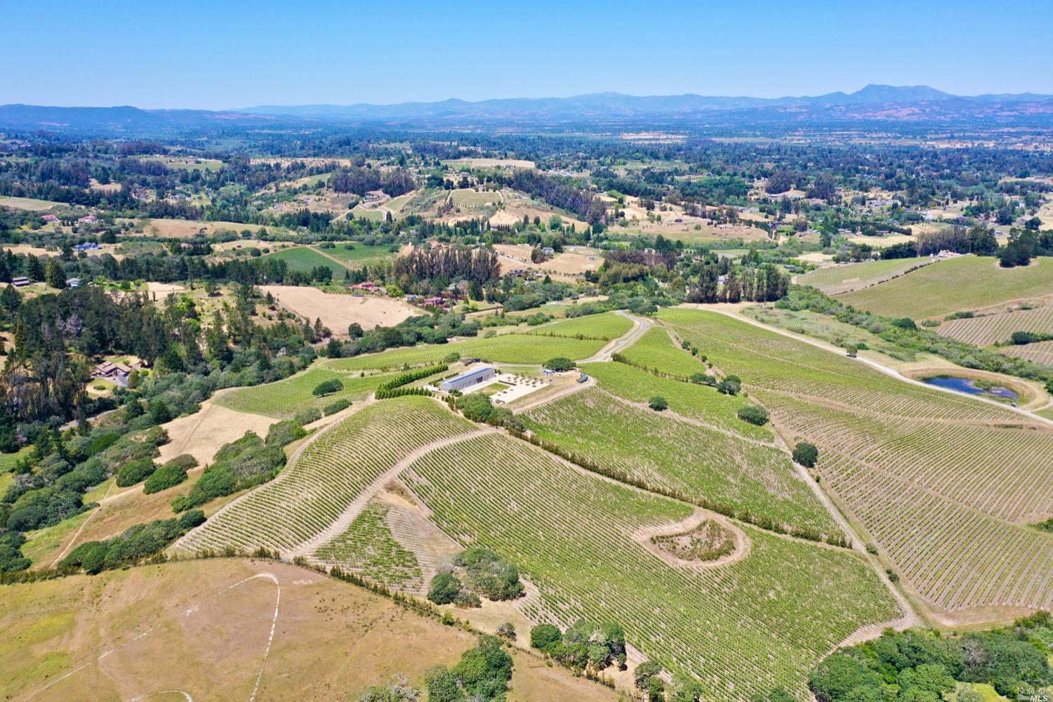 Photo of 3545 Bloomfield Rd in Sebastopol, CA