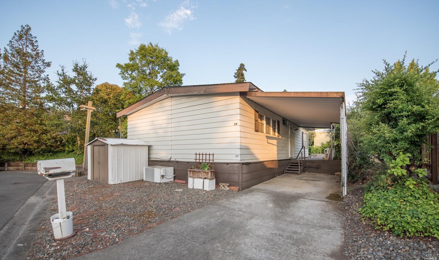 Photo of 58 Oakstone Ct in Santa Rosa, CA