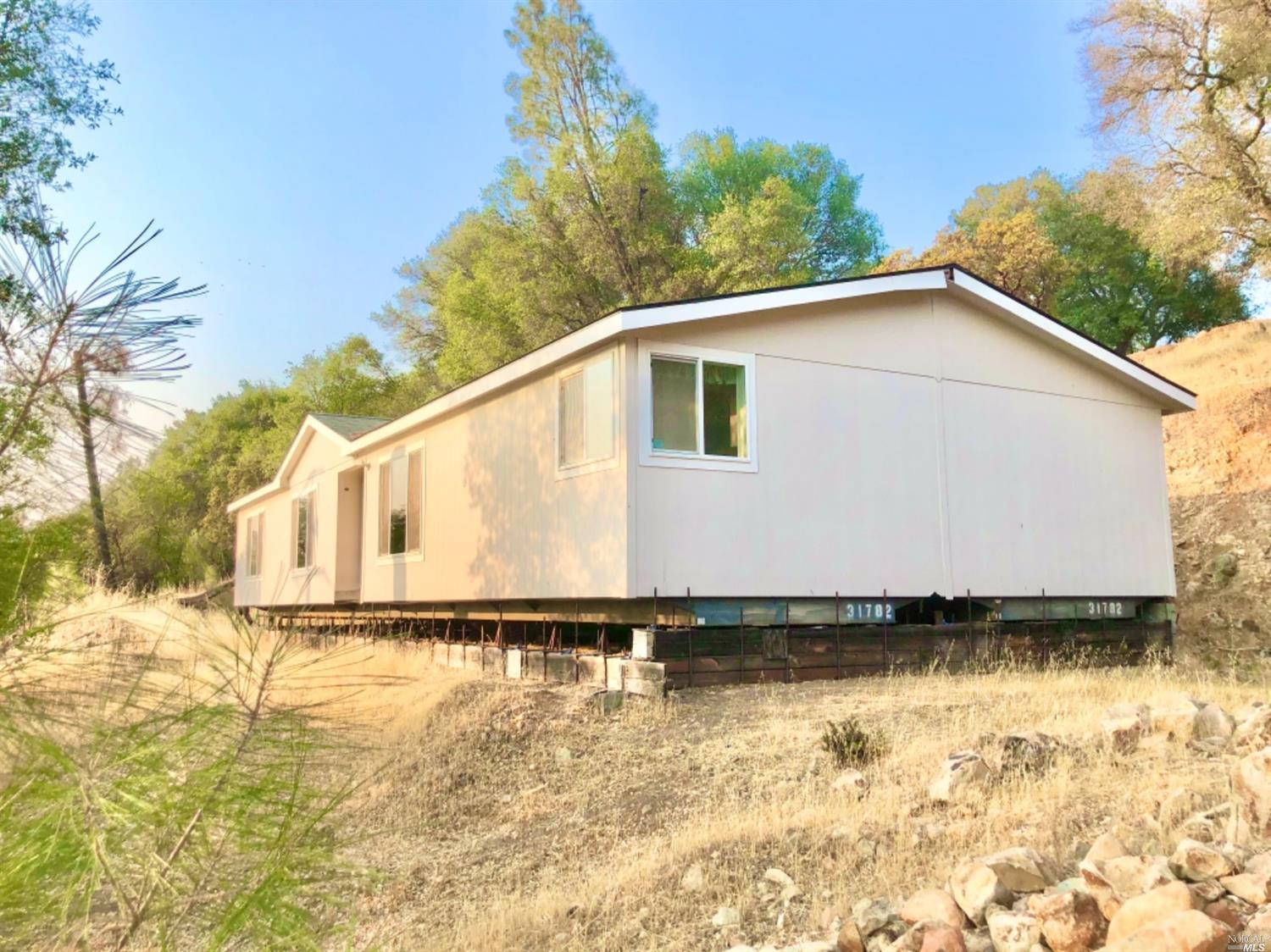 Photo of 2580 Wagon Wheel Dr in Pope Valley, CA