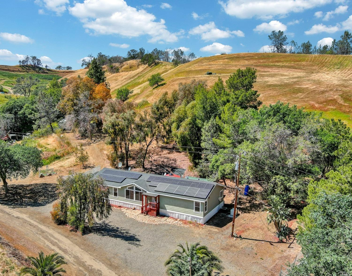 Photo of 3931 Central Ln in Winters, CA