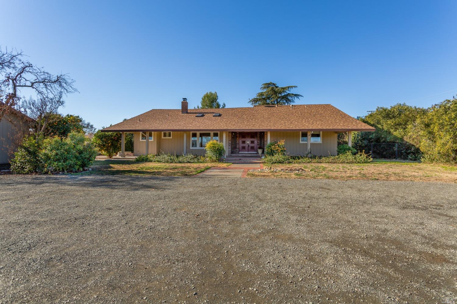 Photo of 4358 Margaret Ln in Winters, CA