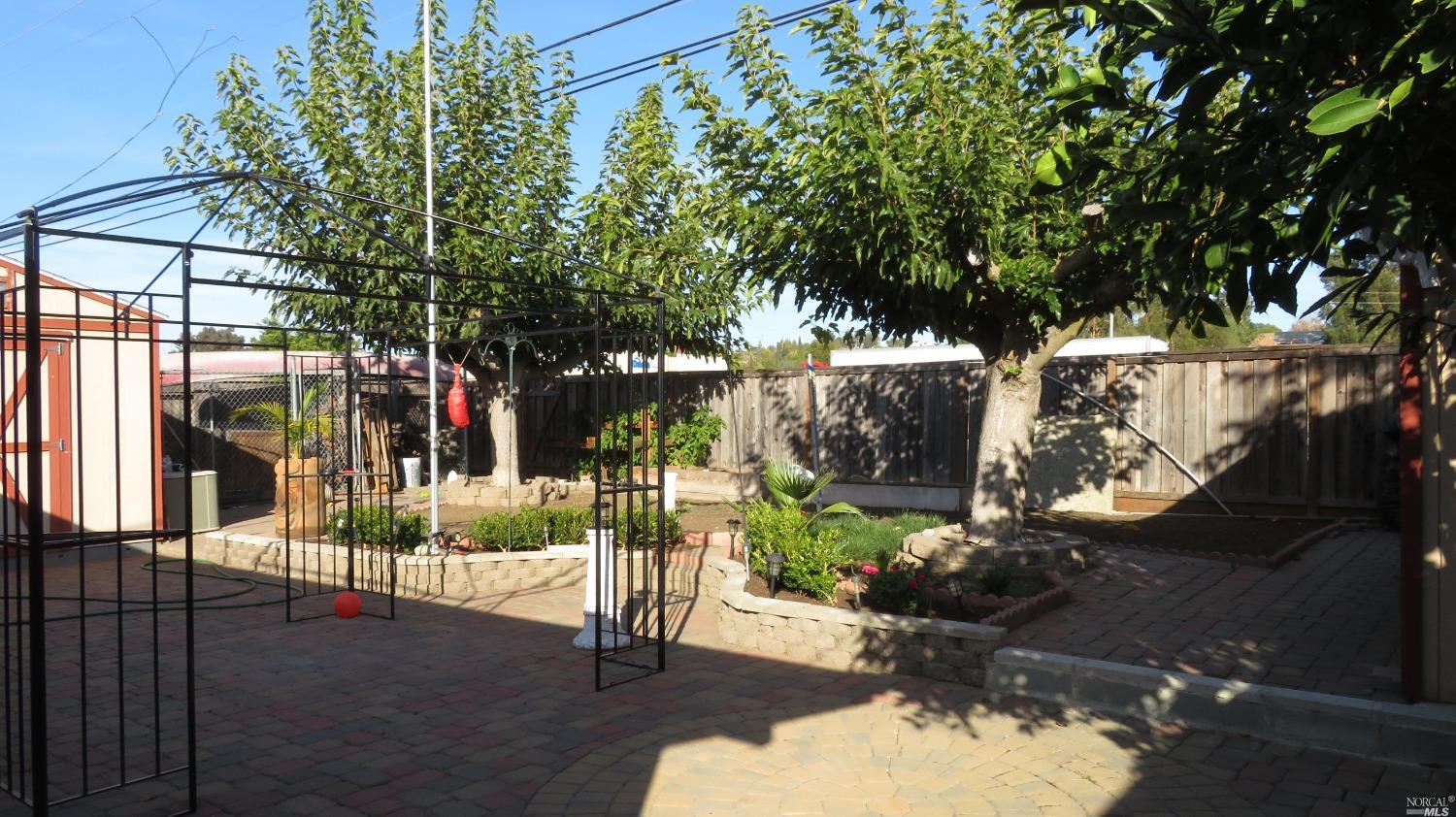 Photo of 458 Diana Dr in Vallejo, CA