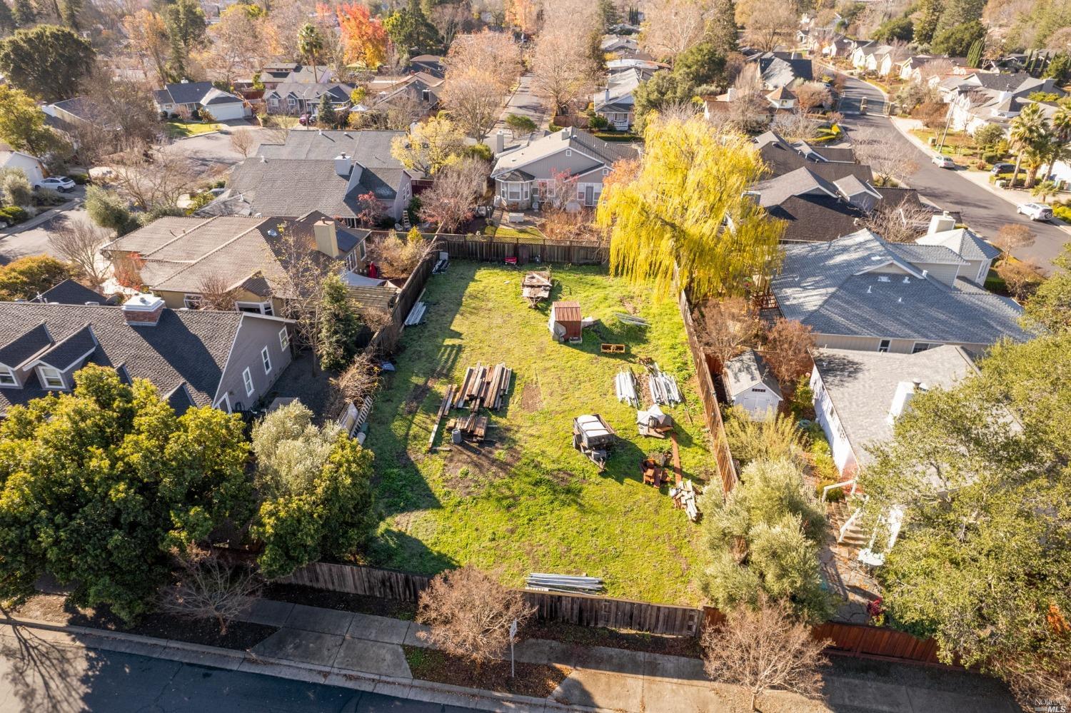 Photo of 1819 Money Ln in Calistoga, CA