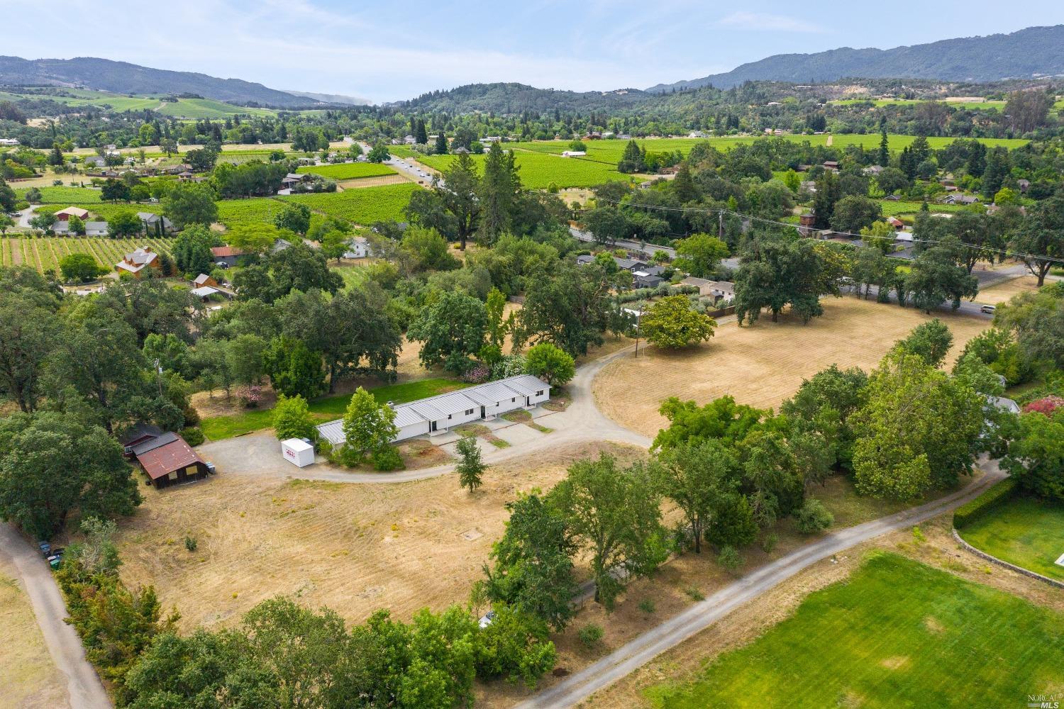 Photo of 8099 Hwy 12 in Kenwood, CA