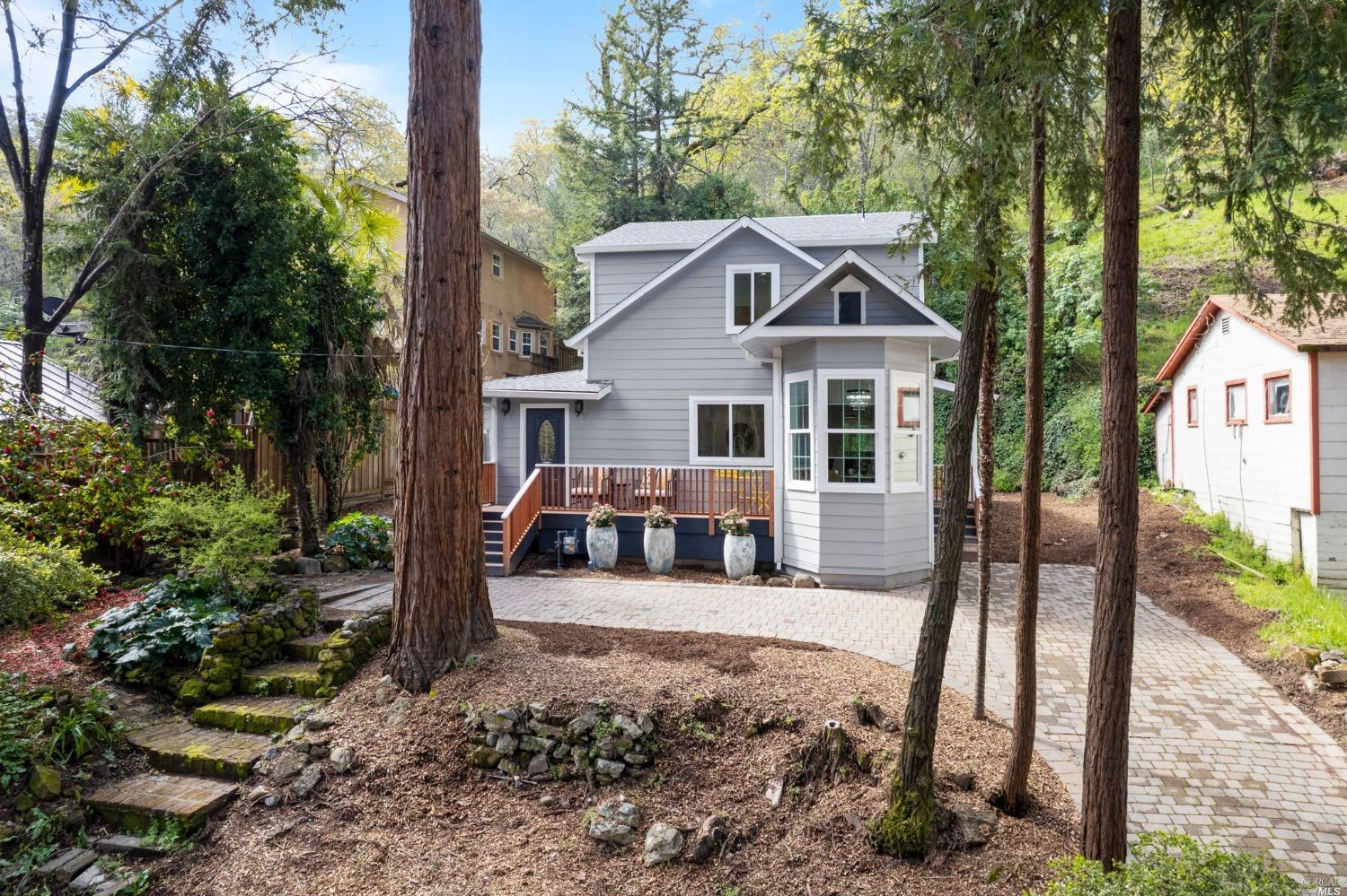Photo of 1309 Foothill Blvd in Calistoga, CA