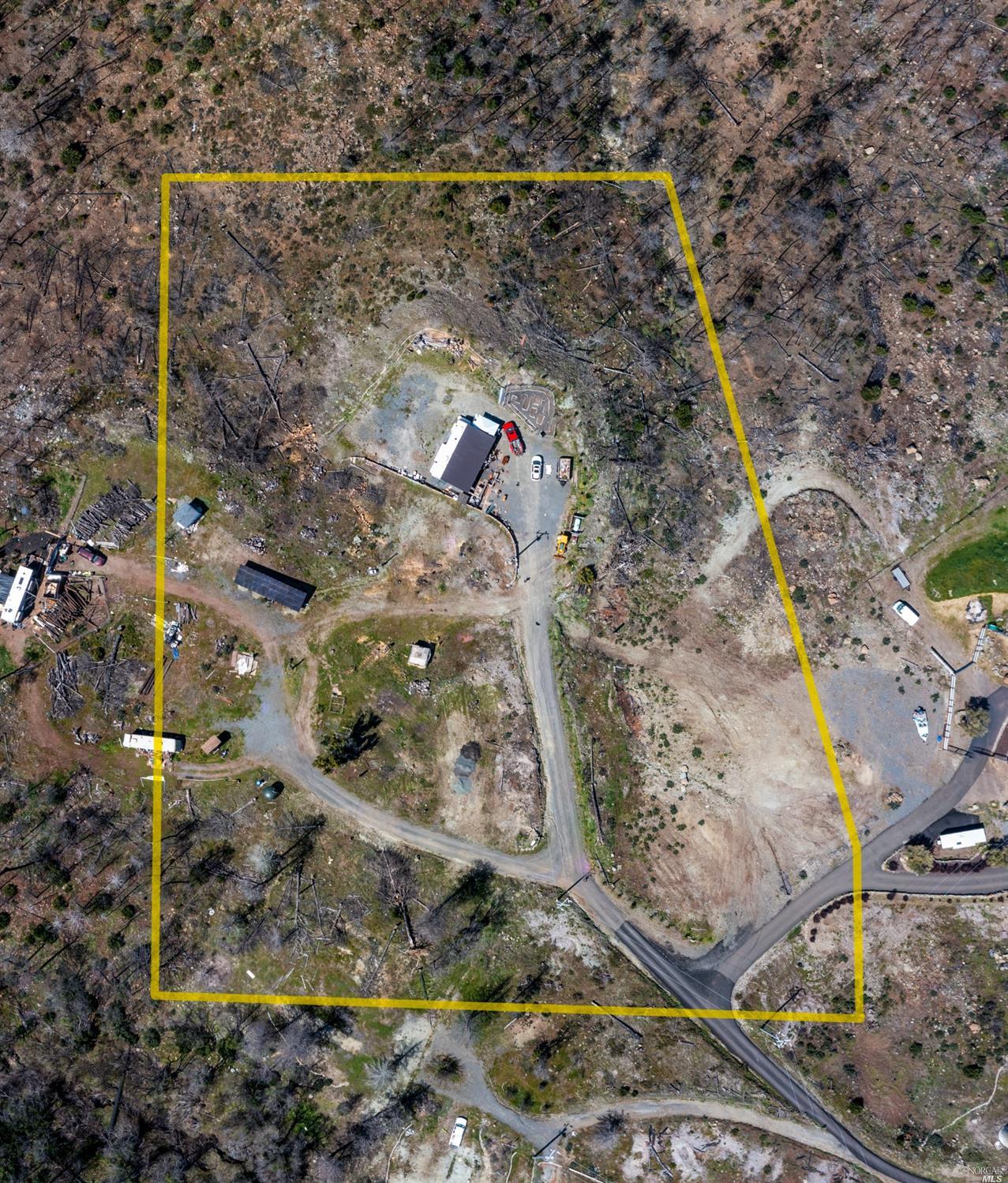 Photo of 1584 Los Alamos Rd in Santa Rosa, CA