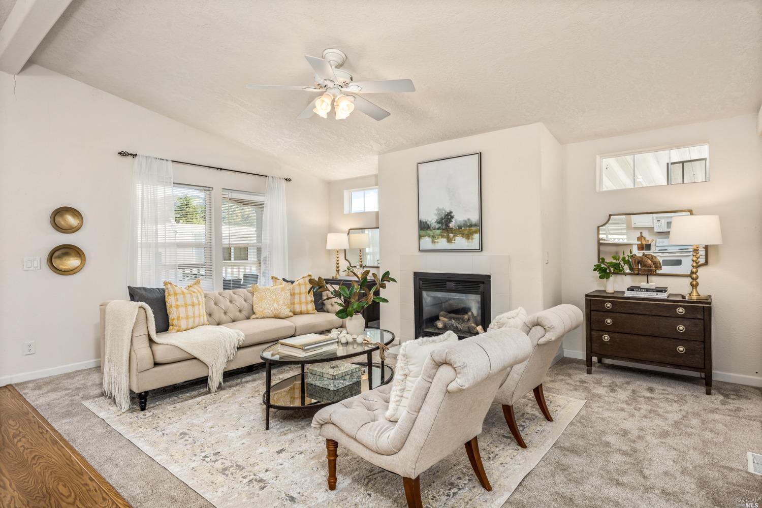 Photo of 935 Champagne Cir in Calistoga, CA