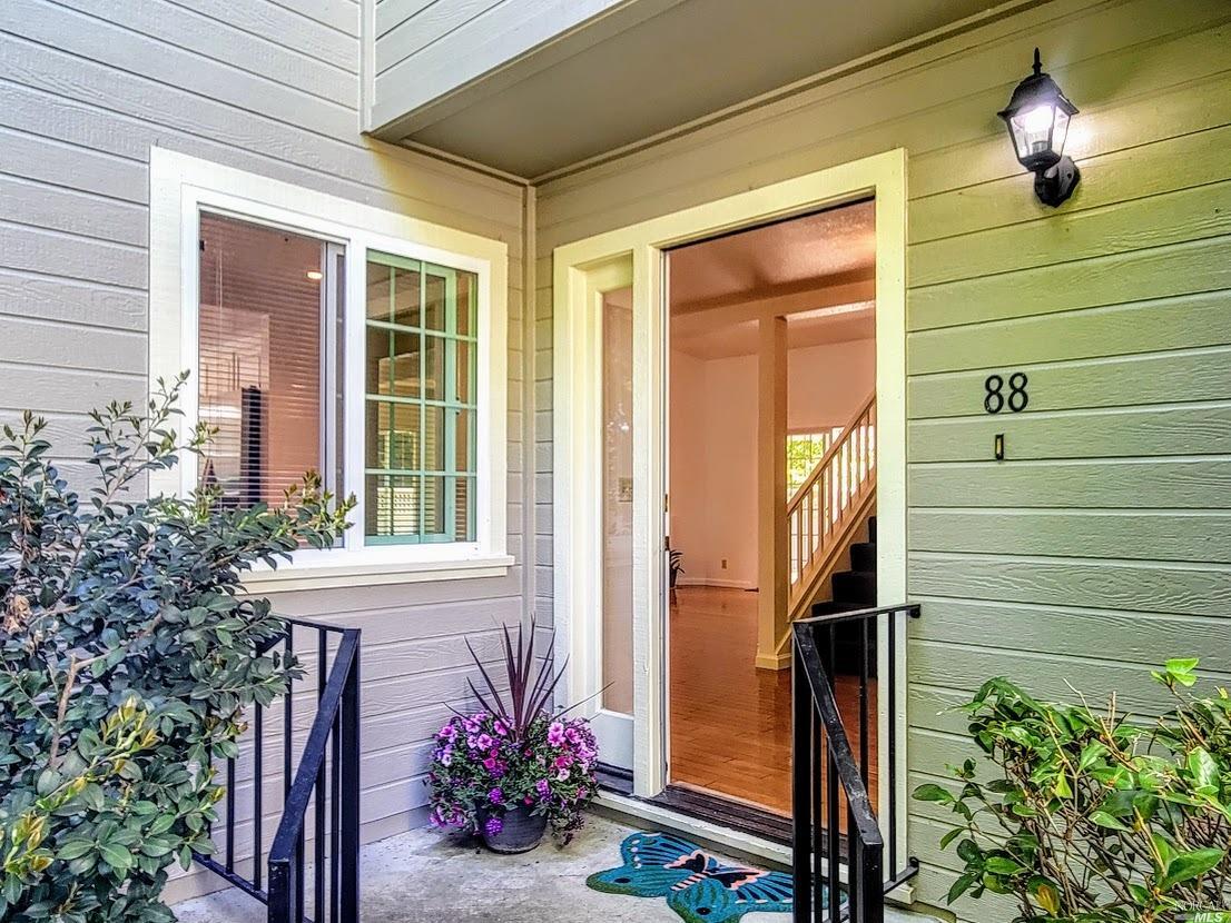 Photo of 88 Valley Club Cir in Napa, CA