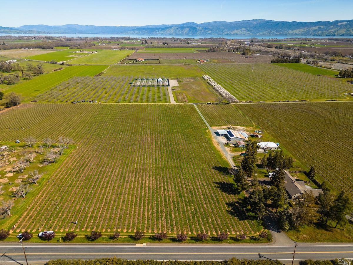 Photo of 3360 Merritt Rd in Kelseyville, CA