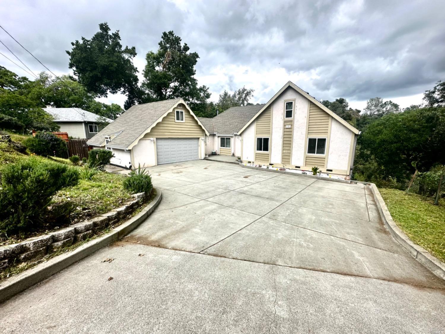 Photo of 32 Boxelder Ct in Napa, CA