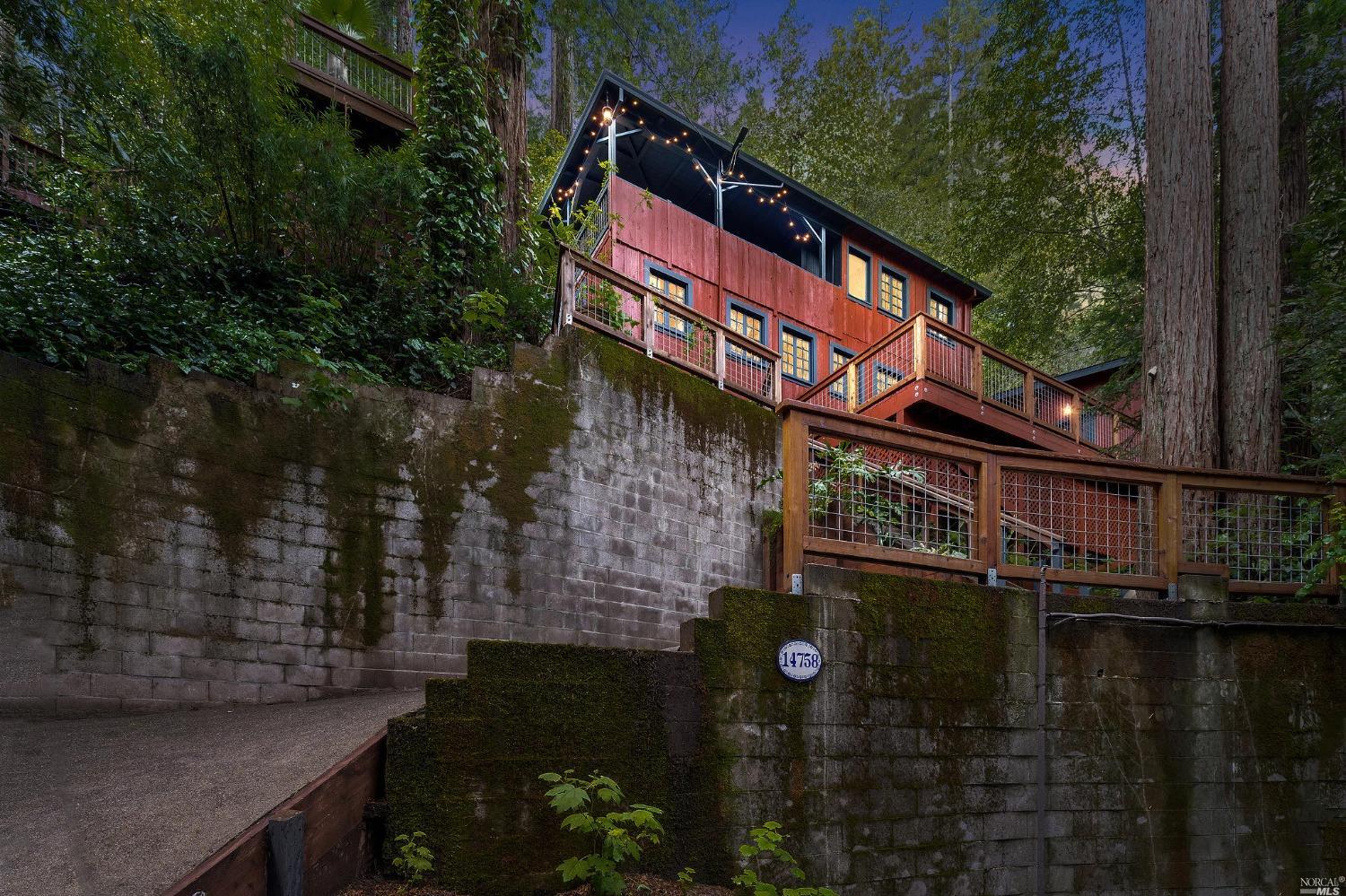 14758 Eagle Nest Lane, Guerneville, CA 95446