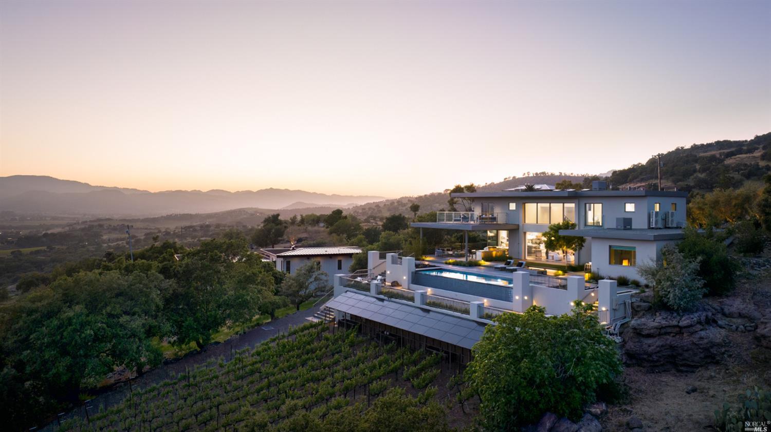 Photo of 2324 Atlas Peak Rd in Napa, CA