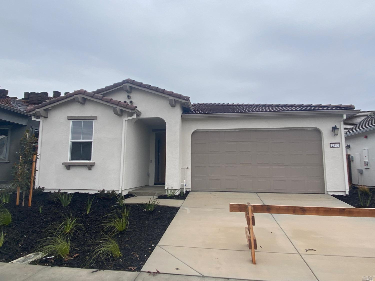 Photo of 2346 Espana Ln in Rio Vista, CA