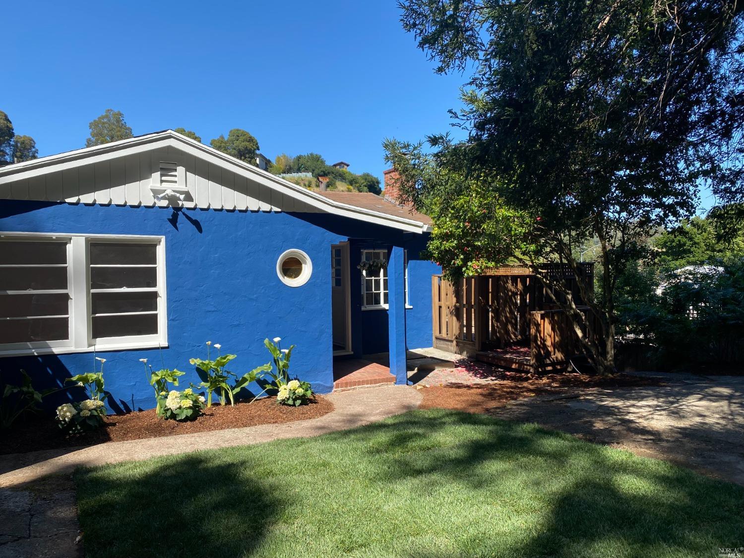 23 Sentinel Ct