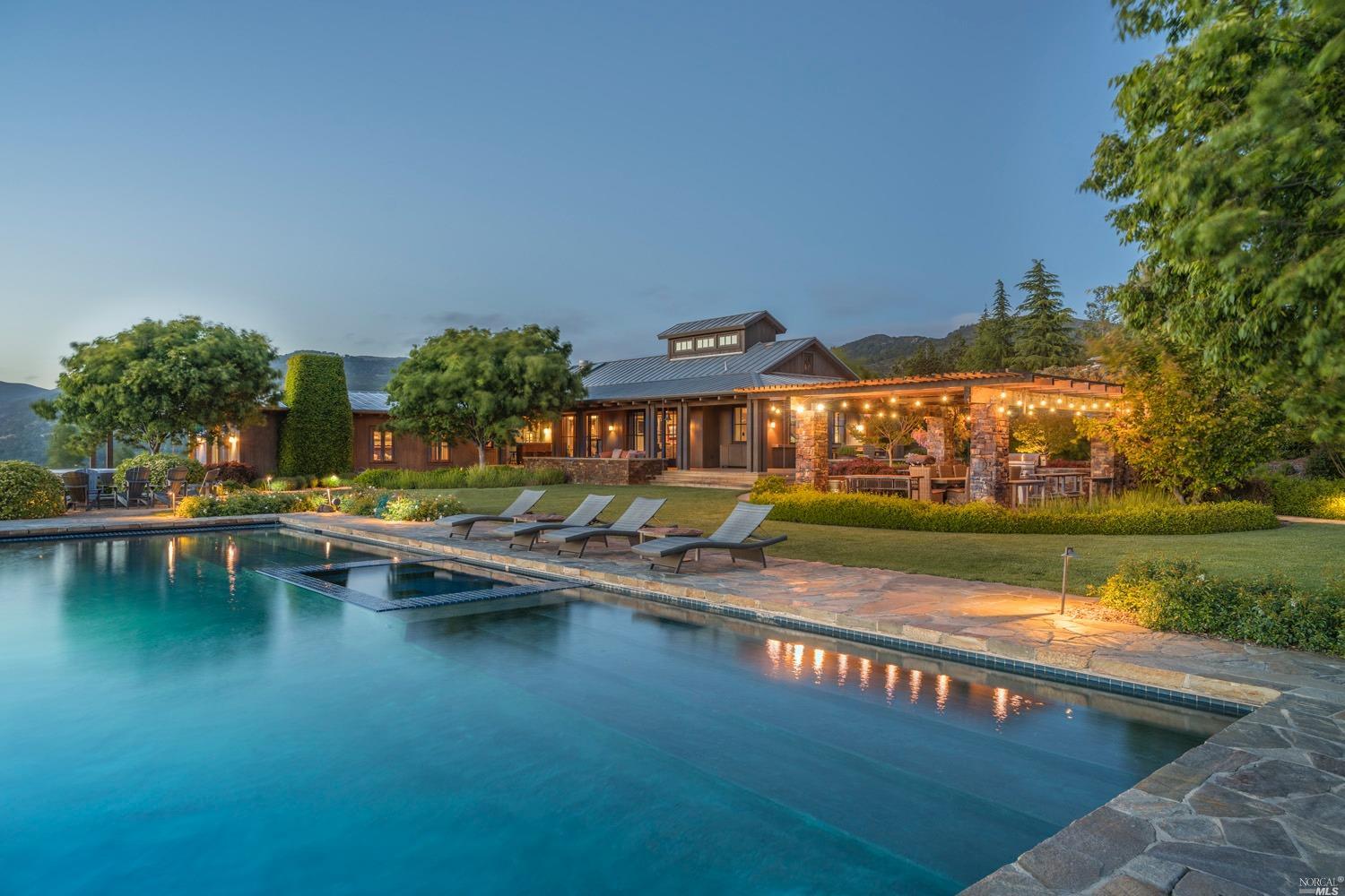 Photo of 1165 Green Valley Road, Napa, CA 94558