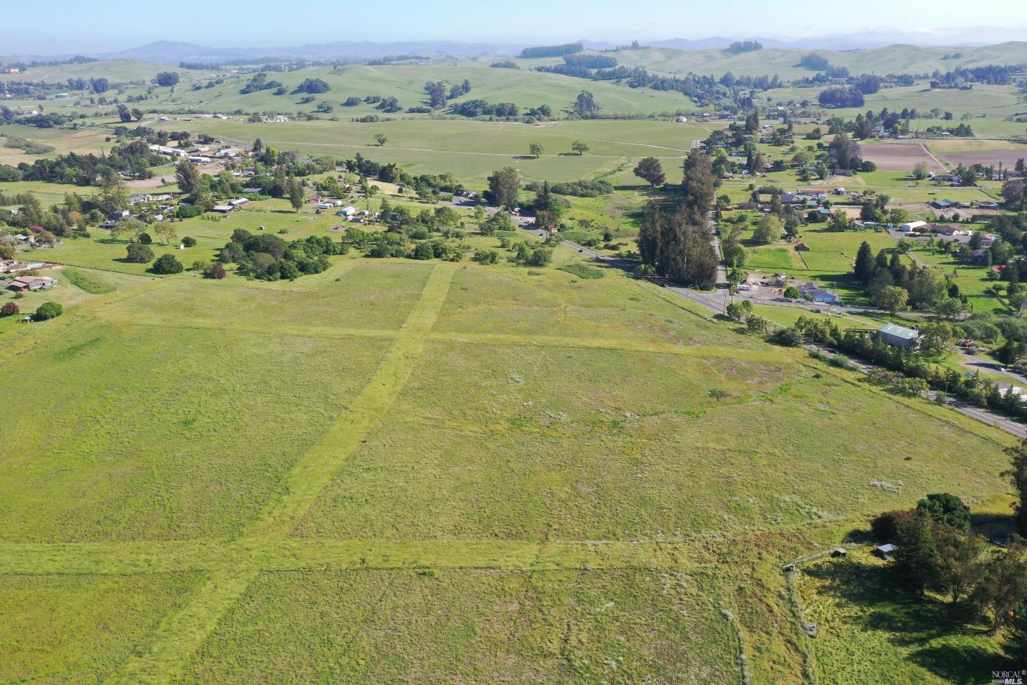 Photo of 5601 Gravenstein Hwy in Sebastopol, CA