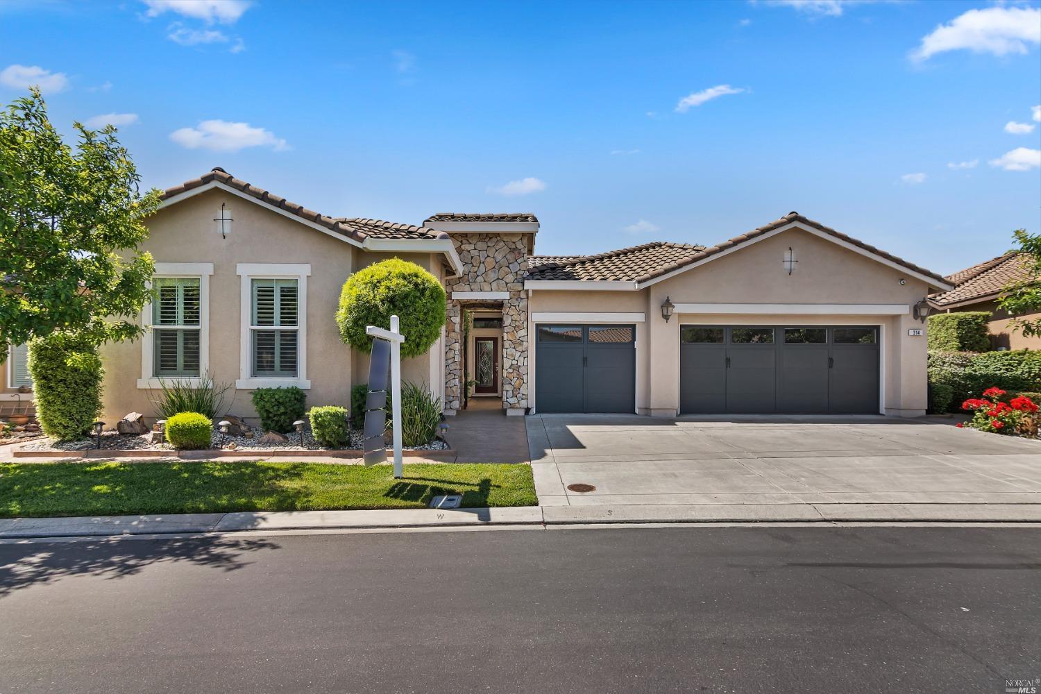 Photo of 314 Riverwood Ln in Rio Vista, CA