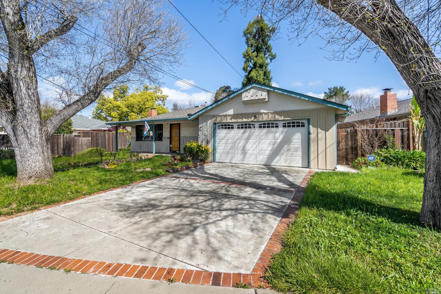 Detail Gallery Image 1 of 1 For 4277 Jensen St, Pleasanton,  CA 94566 - 3 Beds | 2 Baths