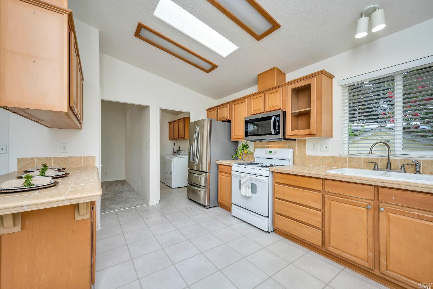 Photo of 32 Chestnut Ct in Rohnert Park, CA