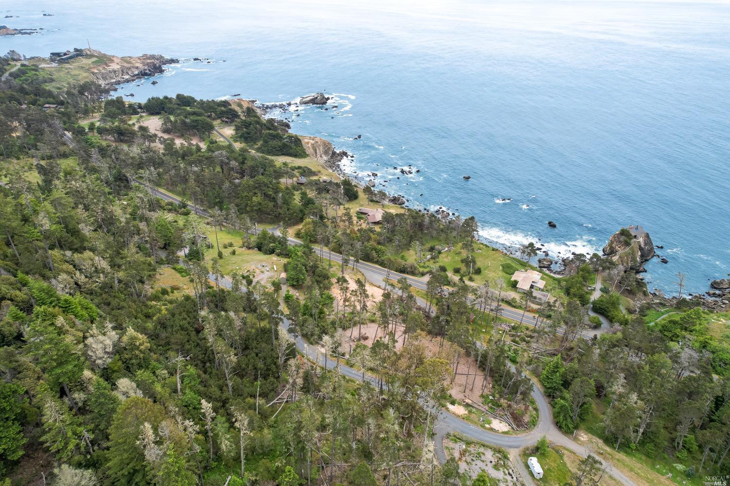 Photo of 22113 Hwy 1 in Jenner, CA
