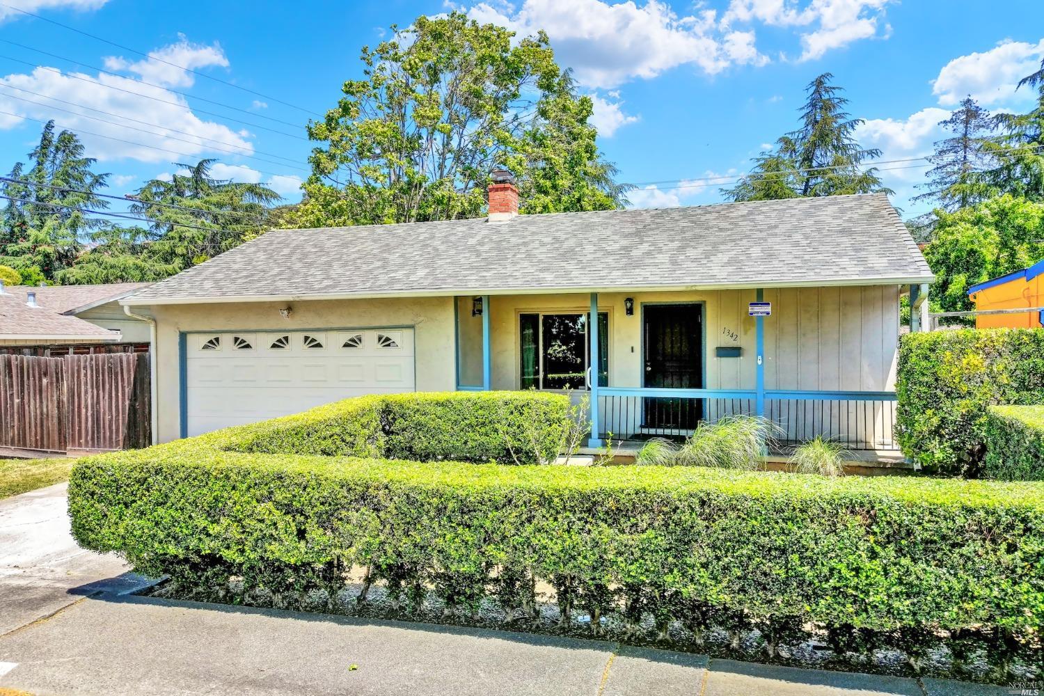 Photo of 1342 Delwood St in Vallejo, CA