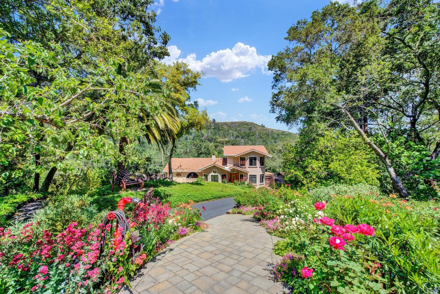 Photo of 2080 Mount Veeder Rd in Napa, CA
