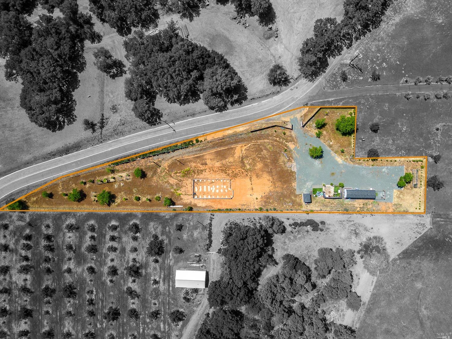 Photo of 2192 Riggs Rd in Lakeport, CA