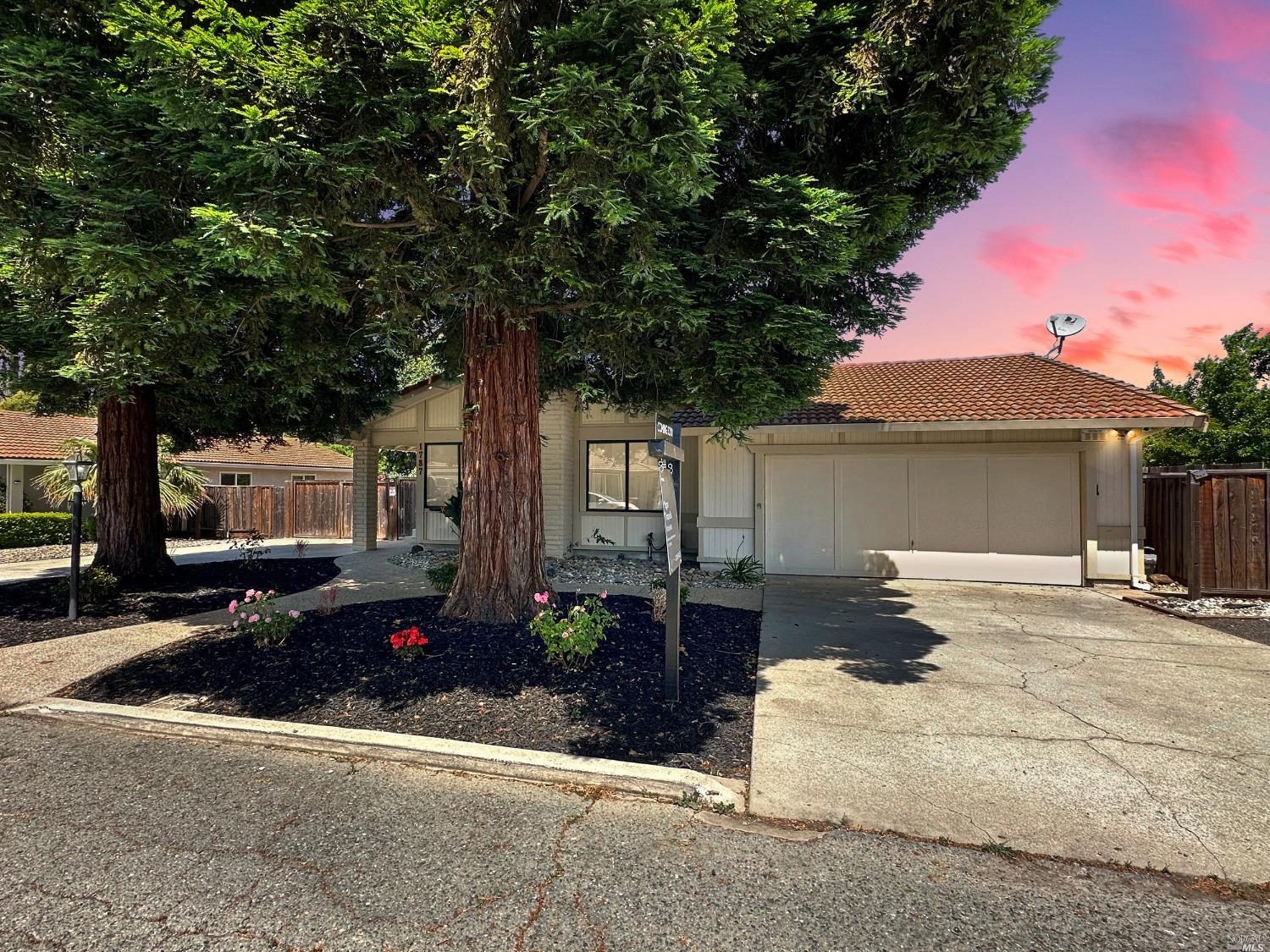 Photo of 1787 Cantrell Ct in Concord, CA