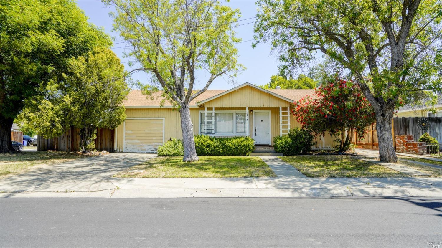 Photo of 1912 Palo Verde Dr in Concord, CA